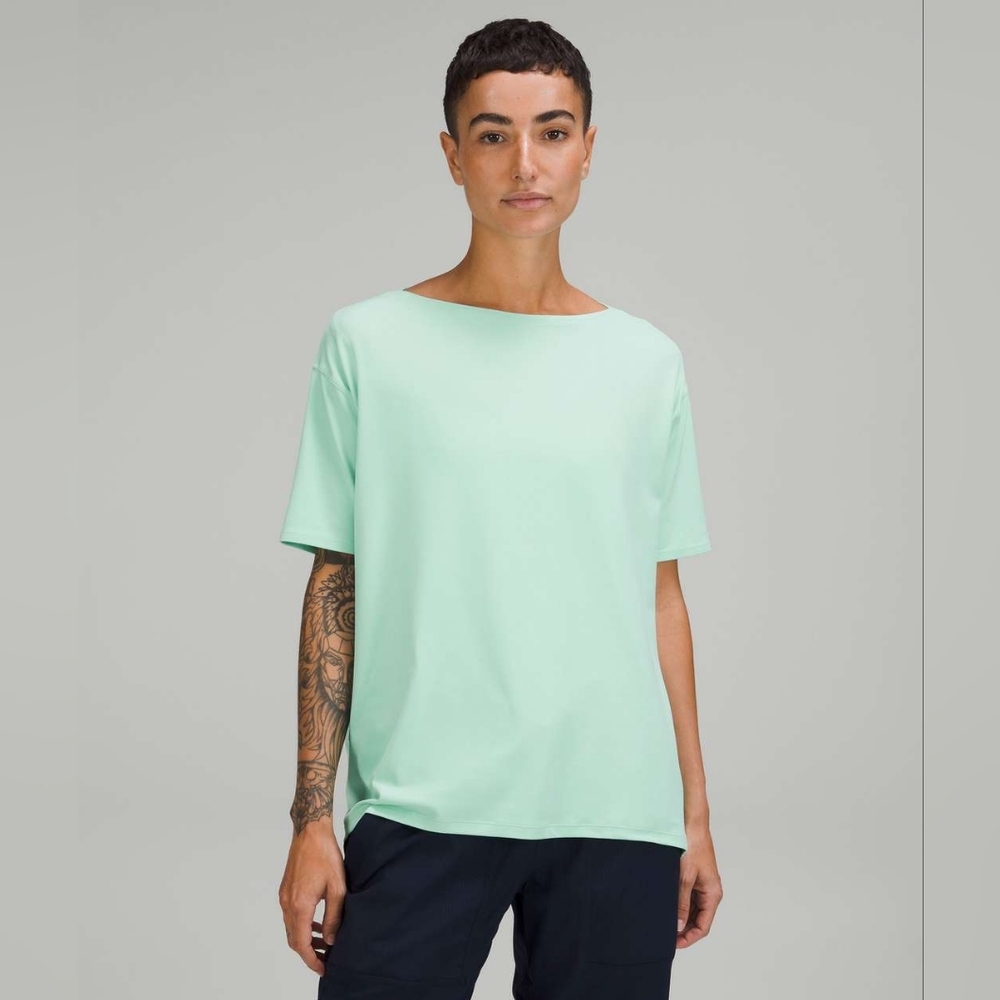 lululemon athletica Mint Green Short Sleeve Tee Back in Action
